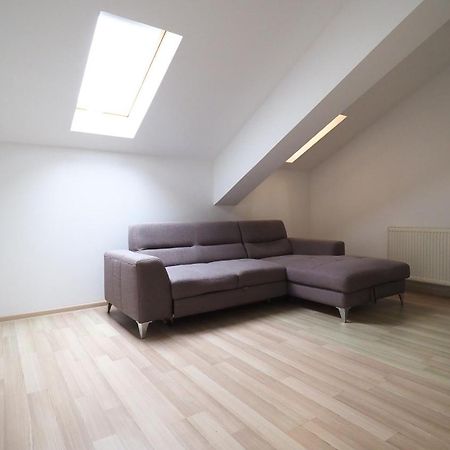 Iassium Airport Apartments ยาช ภายนอก รูปภาพ