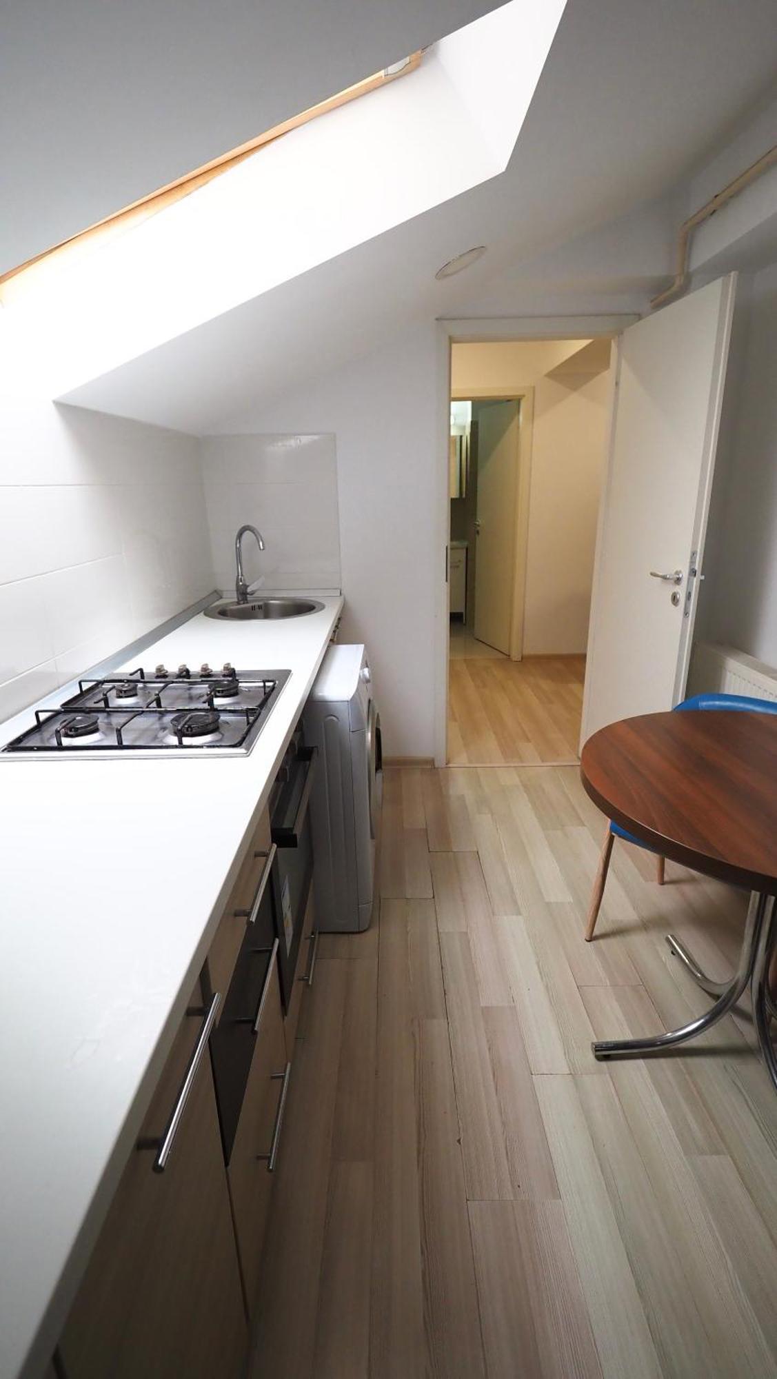 Iassium Airport Apartments ยาช ภายนอก รูปภาพ